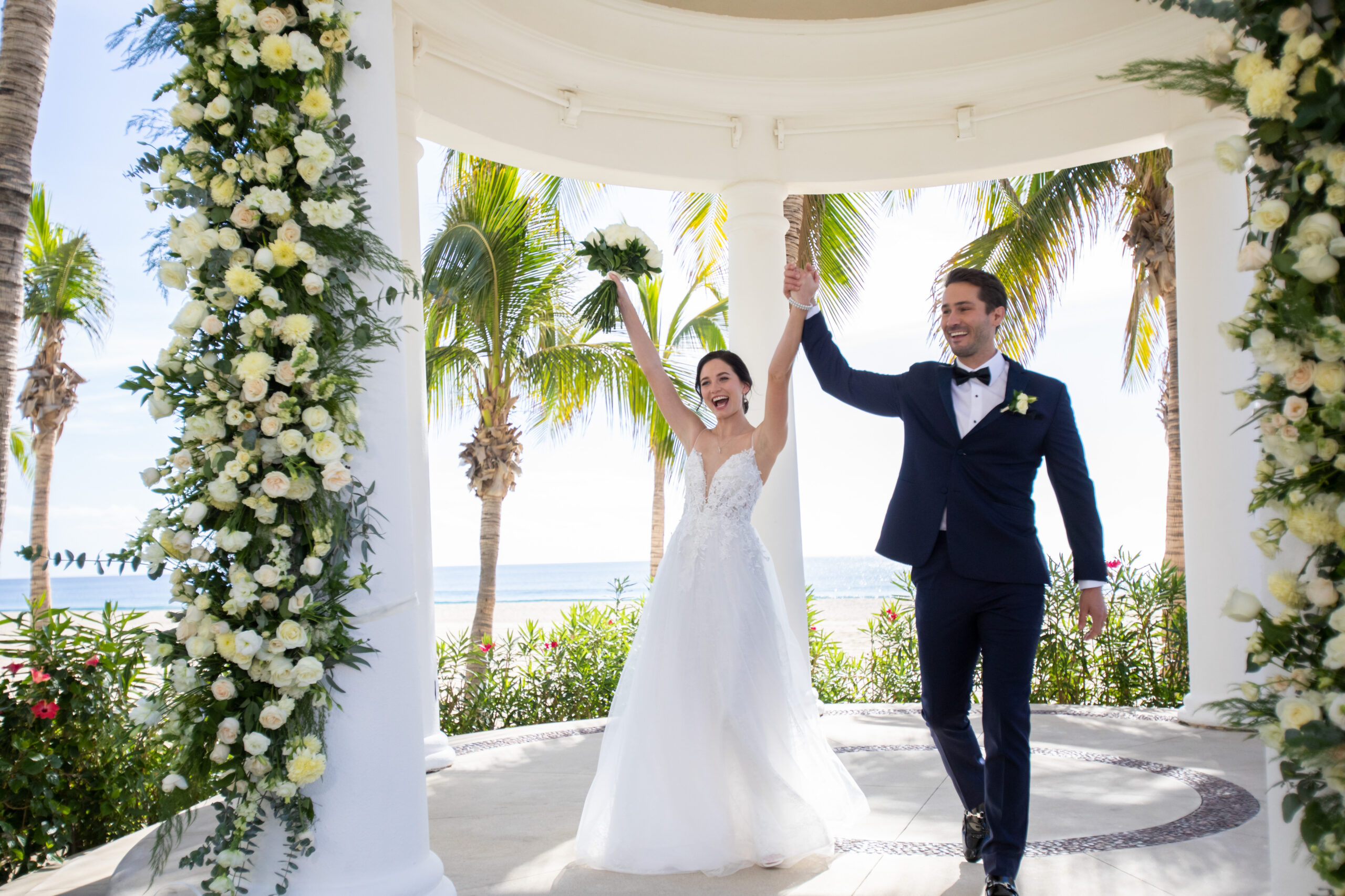 destination wedding couple