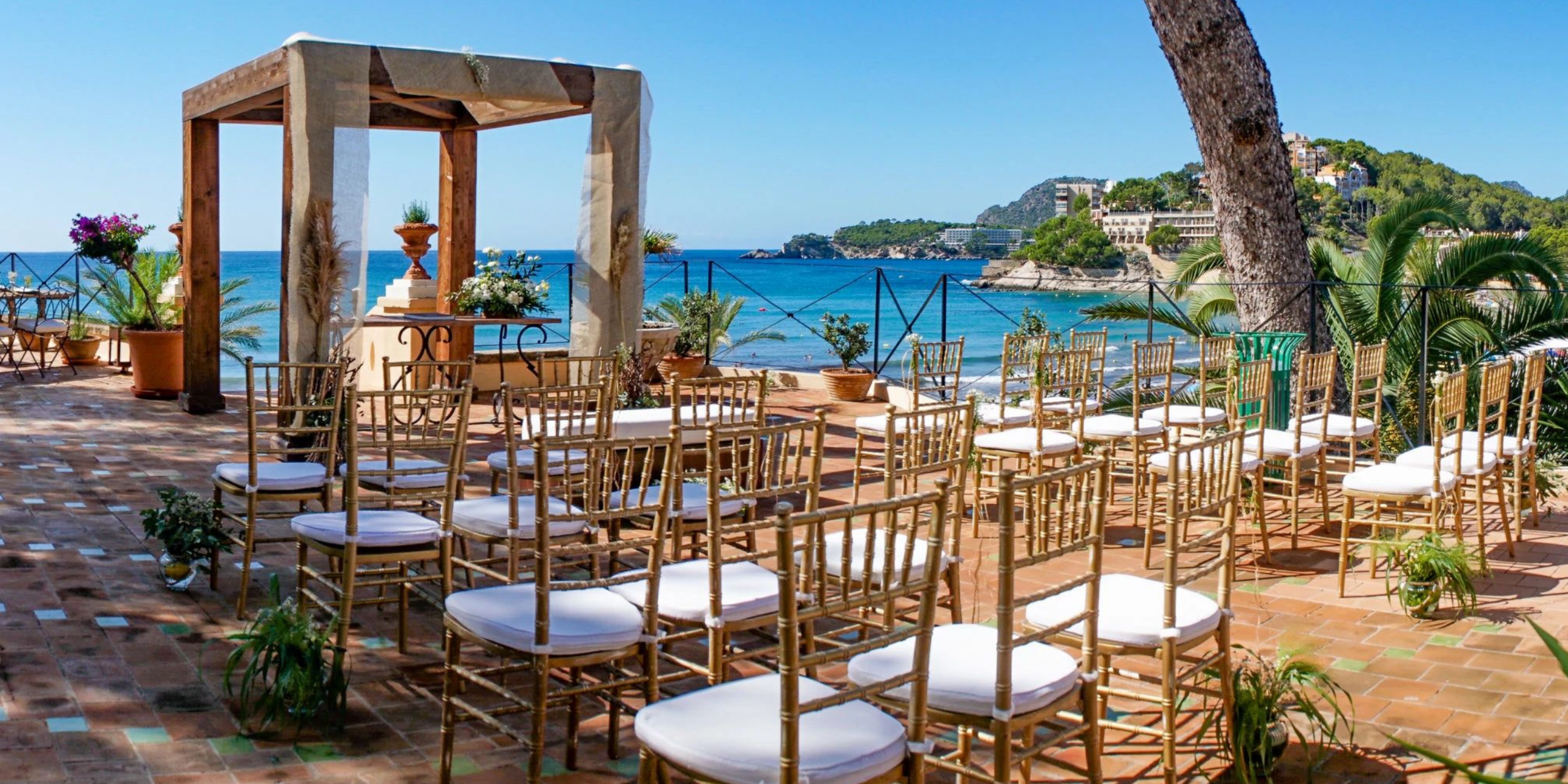 wedding gazebo overlooking ocean